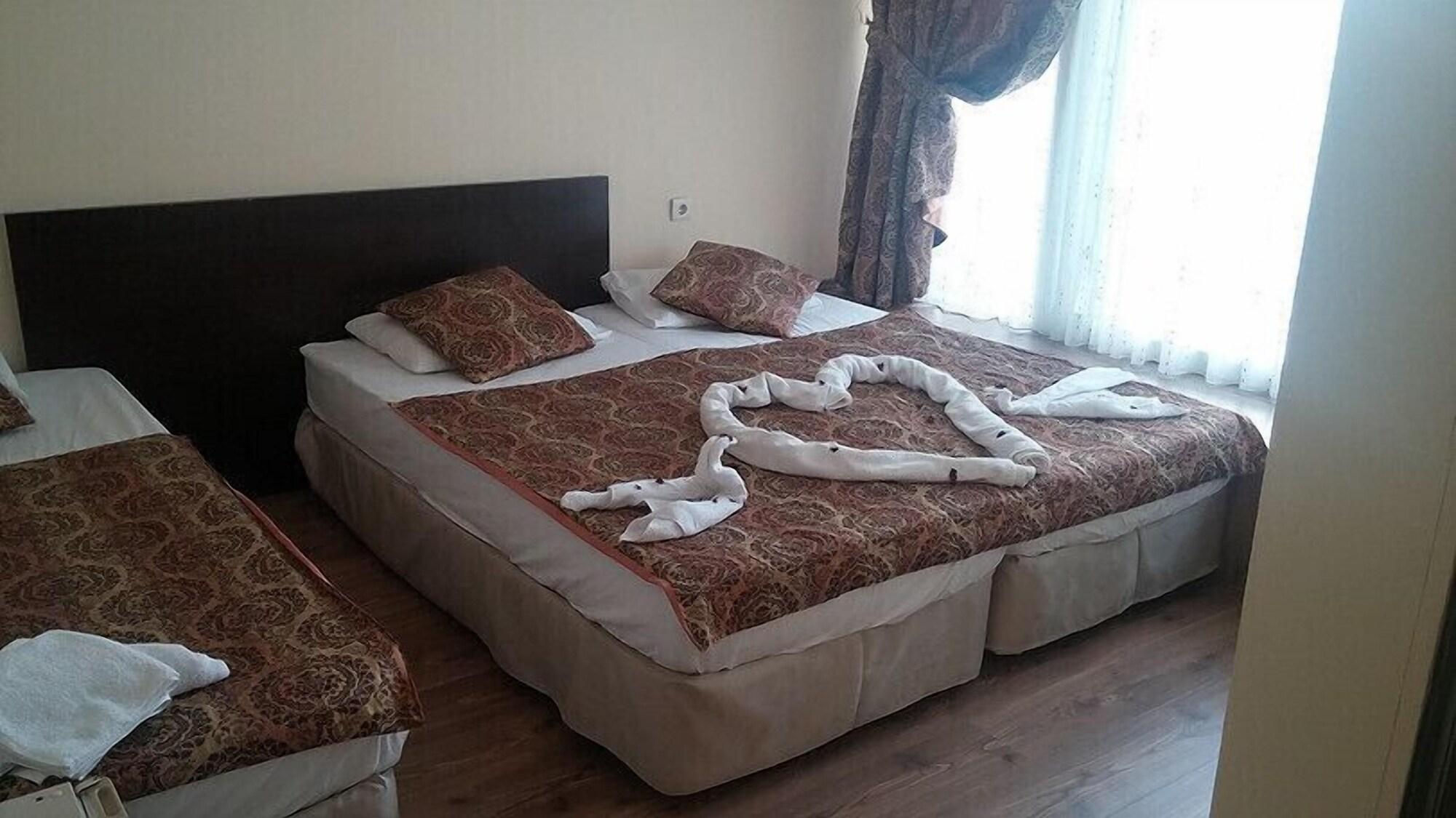 Romeo Beach Hotel เกเมร์ ภายนอก รูปภาพ